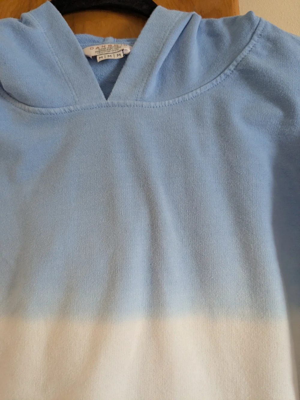 Ombre Blue White Pink Hoodie Sweater - Picture 7 of 9